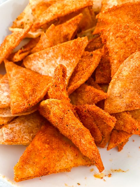 Homemade Doritos 5 Spicy Sweet Chili Doritos Seasoning, Homemade Doritos, Loaded French Fries, Spicy Doritos, Spicy Sweet Chili Doritos, Doritos Recipes, Homemade Pantry, Keto Appetizers, Bacon Recipe