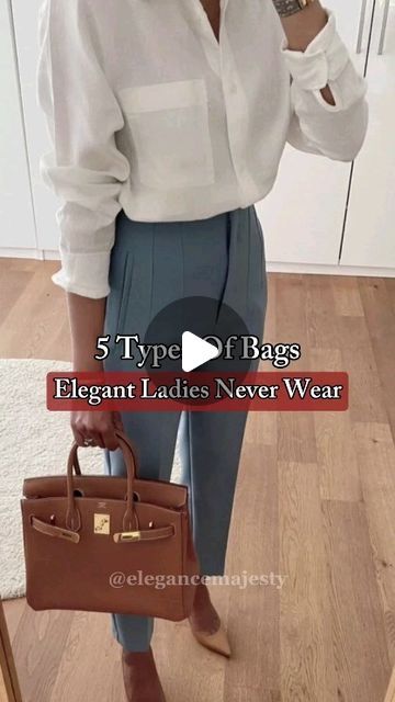 Old Money Bags For Women, Old Money Essentials, Old Money Bags, Handbags Aesthetic, Etiquette Classes, Bags Elegant, Money Bags, Elegant Ladies, Dress Classy