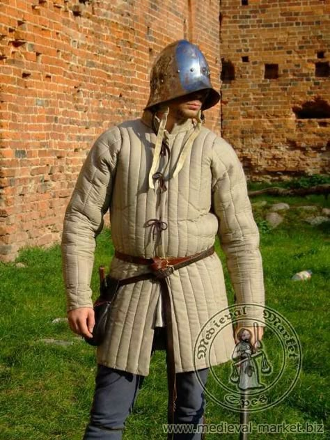 Long Gambeson Medieval Gambeson, Medieval Reenactment, Medieval Market, Century Armor, Armor Clothing, Larp Armor, Historical Armor, Historical Reenactment, Medieval Costume