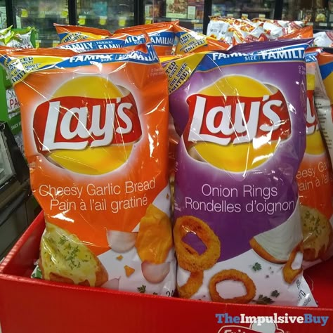 SPOTTED IN CANADA: Lay's Cheesy Garlic Bread and Onion Rings Potato Chips Pringle Flavors, Chip Flavors, Discontinued Food, Potato Chip Flavors, Lays Chips, Lays Potato Chips, Cheesy Garlic Bread, Food Png, Junk Food Snacks