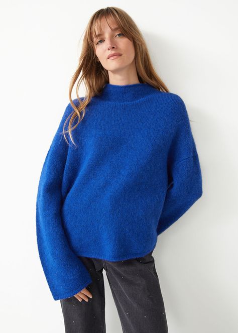 Jumper Aesthetic, General Aesthetic, Closet Organized, Knit Sweater Outfit, Pull Oversize, N Shoes, Blue Knit Sweater, Autumn Fits, Blue Jumper