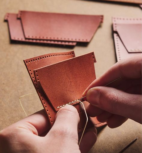 Premium Bifold Wallet Kit Leather Wallet Design, Leather Wallets For Men, Leather Wallet Pattern, Wallets For Men, Front Pocket Wallet, Handmade Leather Wallet, Wallet Pattern, Veg Tan Leather, Pocket Wallet