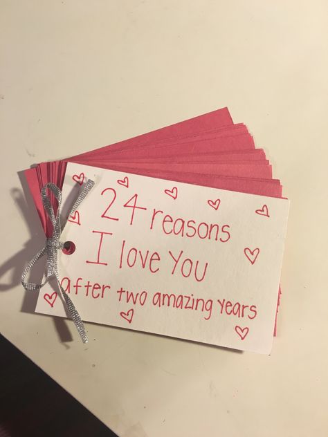 Two year anniversary gift for boyfriend ❤️ 2 Year Anniversary Gifts, 2 Year Anniversary Gifts For Him, Anniversary Gift Ideas For Him Boyfriend, Valentines Day Sayings, Second Year Anniversary, Second Year Anniversary Gift, Anniversary Ideas For Him, Diy Anniversary Gifts For Him, 2 Year Anniversary Gift