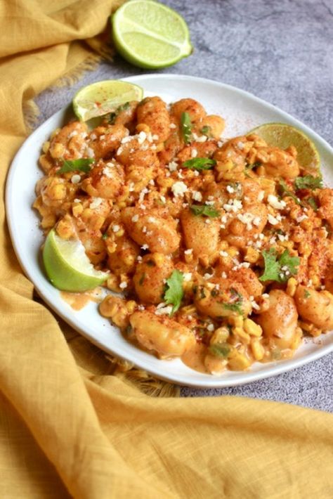 Mexican Street Corn Gnocchi | Zheelicious a perfect transition dish to fall! Corn Gnocchi, Easy Cheap Recipes, Creamy Enchilada, Gnocchi Dishes, Enchilada Pasta, Making Gnocchi, Mexican Street Corn Salad, Cheap Recipes, Classic Bar