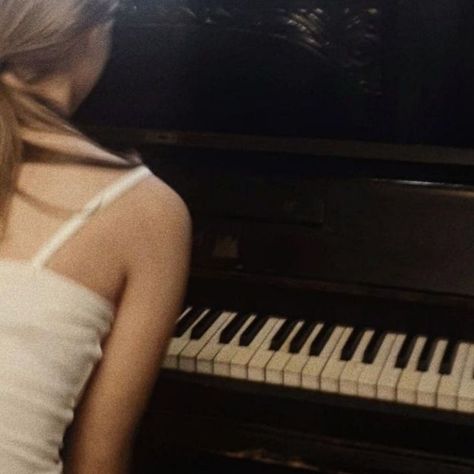 Folklore Love Triangle, Piano Girl, Taylor Swift Albums, A Night At The Opera, Love Triangle, Taylor Swift Album, Taylor Swift Eras, Music Aesthetic, Taylor S