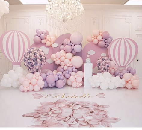 Pink Hot Air Balloon Baby Shower Theme, Pastel Themed Birthday Party, Hot Air Balloon Birthday Theme, Hot Air Balloon Decoration, Hot Air Balloon Decor, Balloon Birthday Themes, Pink Hot Air Balloon, Hot Air Balloon Party