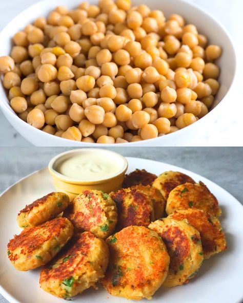 Chickpea Patties with Vegan Yogurt Sauce Chickpea Patty, Crispy Chickpea, Chickpea Patties, Crispy Chickpeas, Vegan Yogurt, Oat Cookies, Yogurt Sauce, Lentil Recipes, Canned Chickpeas