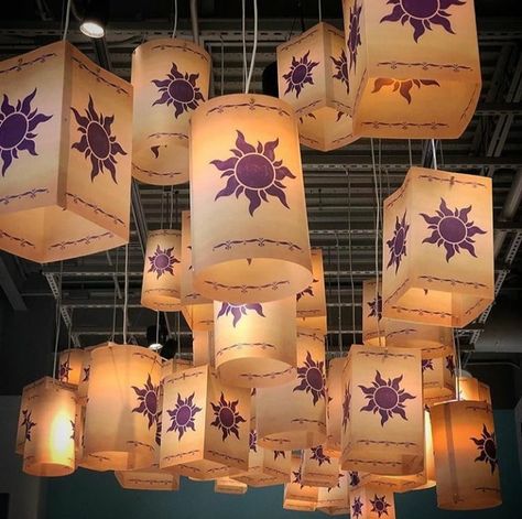 Lantern Debut Theme, Lantern Birthday Party Decor, Tangled Hanging Lanterns, Homecoming Tangled Theme, Repunzel Quince Invitations, Tangled Theme School Dance, Rapenzul Quince Theme, Tangled Rapunzel Theme Party, Rupunzle Theme Sweet 16