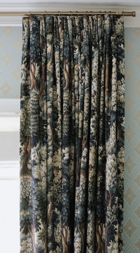 Green Pattern Curtains Living Room, Cabin Curtains Rustic Bedroom, Dark Patterned Curtains, Pattern Drapes For Living Room, Dark Curtains Dining Room, Velvet Floral Curtains, Velvet Curtains In Bedroom, Bold Curtains Bedroom, Patterned Curtains Dining Room