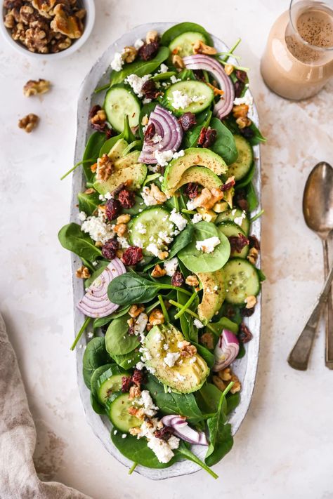 Easy Spinach Salad with Creamy Balsamic Vinaigrette | Eating Bird Food Healthy Spinach Salad, Easy Spinach Salad, Creamy Balsamic Vinaigrette, Creamy Balsamic Dressing, Eating Bird Food, Spinach Salad Recipes, Fresh Salad Recipes, Resep Diet, Balsamic Dressing