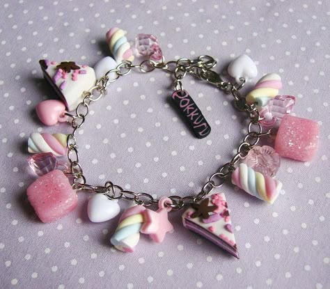 Candy Bracelet, Polymer Clay Kawaii, Polymer Clay Bracelet, Kawaii Jewelry, Clay Bracelet, Cute Polymer Clay, Polymer Clay Miniatures, Food Jewelry, Clay Miniatures