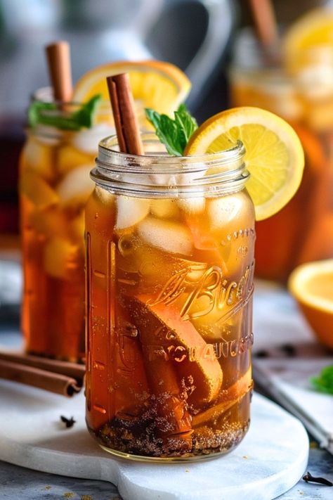 Easy Lipton Iced Tea with a Citrus Twist - Bright & Breezy! Fresh Ice Tea, Lemon Ice Tea, Ice Tea Aesthetic, Citrus Tea, Lemon Iced Tea, Iced Tea Aesthetic, Lipton Tea Aesthetic, Lemon Tea Aesthetic, Ice Tea