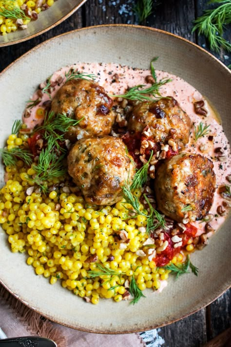 Arabisk Mad, The Original Dish, Baked Chicken Meatballs, Plats Healthy, Chicken Entrees, Chicken Meatballs, Best Dinner Recipes, Fun Dinners, Mediterranean Diet