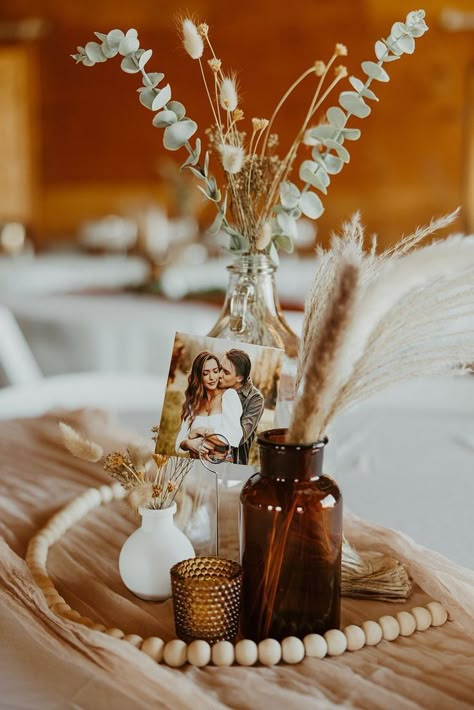 Wedding Western Centerpieces, Boho Chapel Wedding, Western November Wedding, Wedding Ideas Boho Chic, Fall Wedding Boho Bohemian Style, Boho Simple Centerpieces, Cheap Boho Wedding Decor, Rustic Boho Wedding Table Centerpieces, Western Boho Wedding Head Table