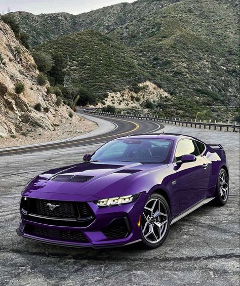 Dark Purple Car Wrap, Purple Sports Cars, Mustang 2024, Purple Mustang, Mustang Girl, Fox Body Mustang, Mustang Gt500, Purple Car, Ford Mustang Shelby Gt500