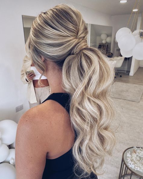 Bridesmaid Ponytail, Prom Ponytail Hairstyles, Wedding Ponytail Hairstyles, Fancy Ponytail, Bridesmaid Hair Inspo, Wedding Ponytail, Bridemaids Hairstyles, Pony Hairstyles, Pageant Hair