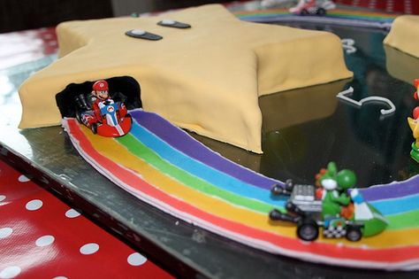 Rainbow Road Cake, Mario Rainbow Road, Super Mario Kart Cake, Mario Kart Birthday Cake, Mario Kart Rainbow Road, Mario Kart Birthday Party, Mario Bday Party, Rainbow Road Mario Kart, Birthday Cake Rainbow