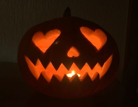 Halloween
Pumpkin Hellowin Pumpkin Carving, Pumpkin On Side Carving Ideas, Skeleton Carving Pumpkin, Punkin Carving Ideas Faces Cute, Small Pumkin Carvings, Jack O Lantern Ideas Easy Carving, Cute Spooky Pumpkin Carving Ideas, Pumpkin Carving Heart Eyes, Cute Simple Pumpkin Carving Ideas