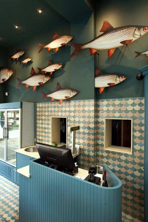 "psaras"-fish store | T&T Architects Seafood Decor, Seafood Store, Seafood Shop, Seafood House, Grocery Store Design, Fish And Chip Shop, Supermarket Design, Thessaloniki Greece, Restaurant Interior Design