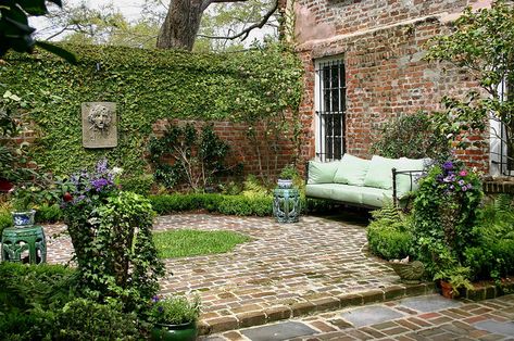 The lot we will build on along the Broad River in South Carolina will have room for a small courtyard garden in the back of the hous... Ideas Para Decorar Jardines, Brick Courtyard, French Courtyard, Garden Seating Area, Small Courtyard, Courtyard Ideas, Brick Patio, Court Yard, Small Courtyard Gardens