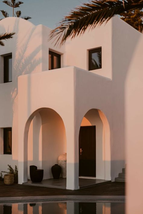 Nobu Hotel Santorini | Greece - Kobu Modern Mediterranean Home, Nobu Hotel, Santorini House, Mediterranean Mansion, Facade Architecture Design, House Design Exterior, Mediterranean Home, Mediterranean Homes, Aegean Sea