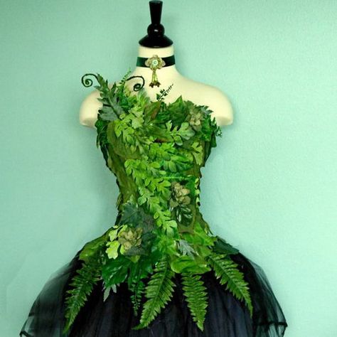 Woodland Fairy Costume. Nature Costume Ideas, Dryad Costume, Nature Costume, Garden Fairy Costume, Mother Nature Costume, Fairy Corset, Poison Ivy Costume, Frozen Jr, Ivy Costume