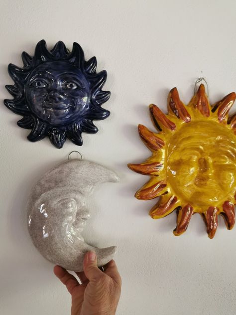 #sun #moon #homedecor #gardendecorations #ceramic #wallart #walldecor #sole #luna #decorazionicasa #ceramica Moon And Sun Decorations, Sun And Moon Ceramic Wall Art, Sun Ceramic Plate, Sun And Moon Sculpture, Ceramic Sun And Moon, Sun And Moon Decorations, Ceramics Mask Ideas, Sun And Moon Clay Art, Moon And Sun Decor