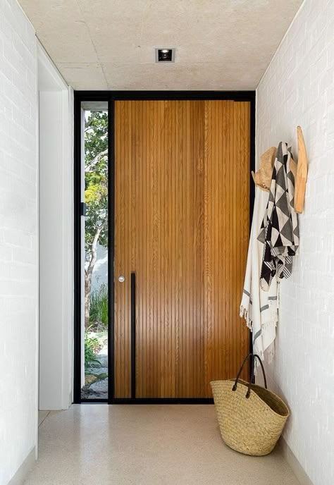 Window Beside Door, Wood Door With Window, Front Door With Window On One Side, Side Doors Entrance Ideas, Wood Door Design, Door With Window, Wood Front Door, Modern Entrance Door, Side Entrance