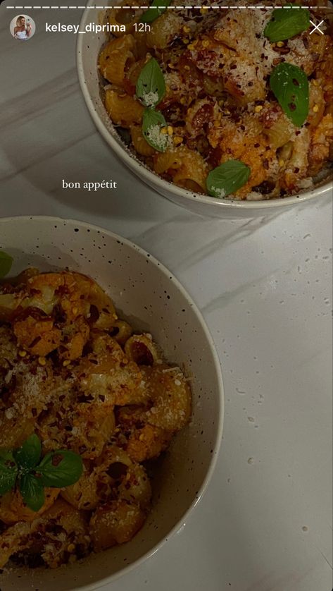 Aesthetic Food Pictures At Home, Pasta Ig Story, Pasta Captions Instagram, Pasta Story Instagram, Dinner Story Instagram, Pasta Instagram Story, Food Aesthics, Food Captions, Insta Story Inspo