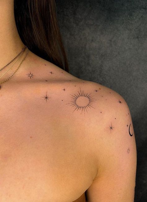 Celestial Floral Tattoo Sleeve, Elegant Tattoos Collar Bone, Gemini Shoulder Tattoos For Women, Delicate Collar Bone Tattoos For Women, Sun Moon Collar Bone Tattoo, Capricorn Sun Tattoo, Celestial Half Sleeve Tattoo, Sunshine And Moon Tattoo, Sun And Moon Tattoo With Flowers