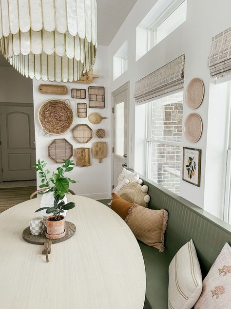 Shop details in the LTK App Breakfast Nook With Wallpaper, Breakfast Nook Accent Wall, Nook With Wallpaper, Nook Accent Wall, Dream Interior, With Wallpaper, Shop Kitchen, There's No Place Like Home, Breakfast Nook