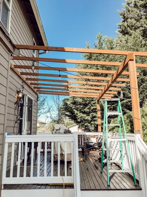 Diy Pergola Attached To House, Diy Covered Pergola, Corrugated Plastic Roofing, Diy Patio Cover, Plastic Roofing, Deck Awnings, Deck Roof, Deck Shade, Deck Cover