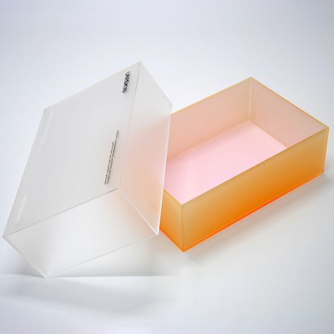 Acrylic Storage Containers, Plastic Packaging Design, Jewelry Packaging Design, Box With Lock, Luxury Packaging Design, Perfume Packaging, Creative Box, Acrylic Storage, Box Packaging Design