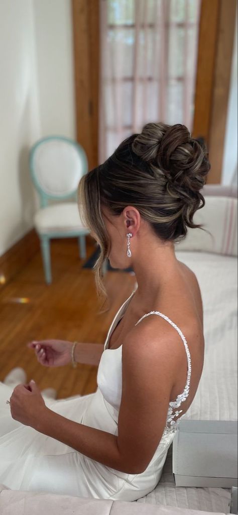 Neat Bridal Updo, 90s Updo Wedding Hair, Balayage Updo Wedding, Bridal Hair Inspo Updo, High Bridal Hair, Kim Kardashian Bridal Hair, Bride Hairstyles Updo Front View, Brides Hair Updo, Hair Updos Wedding Bride