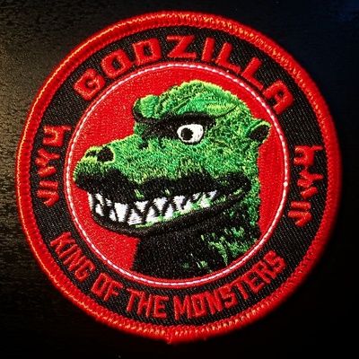 Godzilla kotm (patch) Ballerina Jewelry Box, Cool Embroidery, Jacket Patches, Vintage Fan, Propaganda Art, Vintage Fans, Cool Patches, Patches And Pins, Vintage Patches