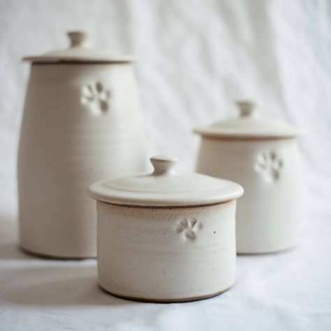 Lidded Jars Pottery, Jar Pottery, Pottery Dog, Dogs Treats, Dog Pottery, Pet Food Storage Container, Ceramic Cutlery, Dog Treat Jar, Pet Food Storage