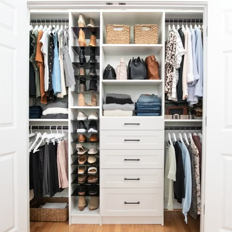 Standard Closet Makeover, Easy Closets, Reach In Closet Ideas, Closet Redesign, Master Closet Design, Closet Idea, Closet Redo, Organization Systems, Reach In Closet