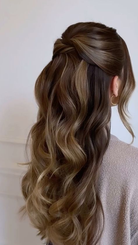 Long Wavy Bridesmaid Hair, Formal Hair For Long Hair, Wavy Hair For Bride, Wedding Half Up Half Down Fine Hair, Wedding Hair With Braid Down, Wedding Hairstyles Unique, Hairstyles For A Ball Gown, Bridesmaid Hair Brown Long, Half Up Half Down Hair Loose Curls