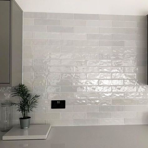 Texture Subway Tile Backsplash, Grey White Backsplash Kitchen, Arizona Tile Flash White Backsplash, Off White Backsplash Tile, Flash White Tile, Chloe Backsplash Tile, White Shiny Backsplash, Arizona Tile Flash White, Textured Subway Tile Backsplash Kitchen