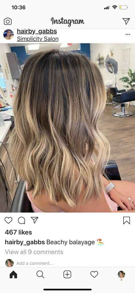 Medium Length Haircut Bayalage Blonde, Brown Hair With Blonde Balayage Medium Length, Medium Length Bayalage Hair, Bayalage Brunette Blonde Medium Length, Short Bayalage Hair Blonde Brown, Bayalage Medium Length, Balyage Blonde Brown Medium Length, Bronde Balayage Shoulder Length, Medium Length Bayalage