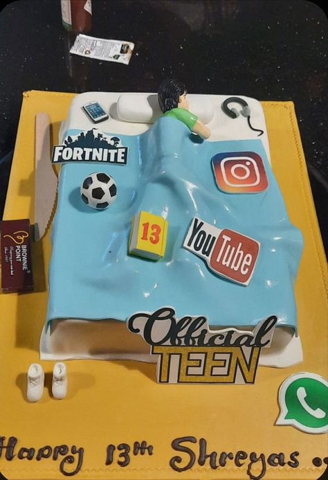 Thirteen Cake Ideas, Cakes For 13th Birthday Boy, Birthday Cake For 13th Birthday Boy, Birthday Cake For 17th Birthday Boy, Birthday Cake 13 Boy, 13th Birthday Party Ideas For Boys Theme, Cake For 17th Birthday Boy, Birthday Cake Teen Boy, Cake For 13th Birthday Boy