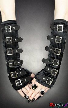 Visual Kei Accessories, Vkei Accessories, Alt Gloves, Goth Arm Warmers, Gloves Steampunk, Black Arm Warmers, Emo Accessories, Alt Clothes, Bold Dresses