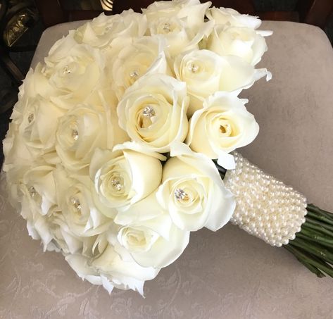 White Roses, Diamond Pins and Pearls White Roses With Pearls Bouquet, Pearl Wrapped Bouquet, Fresh Rose Bridal Bouquet, Wedding Bouquets With Pearls, Wedding Flower Bouquets Bridal White Roses, Wedding Flowers With Pearls, White Elegant Wedding Bouquet, Brides Flower Bouquet Elegant, Wedding Bouquets Pearls