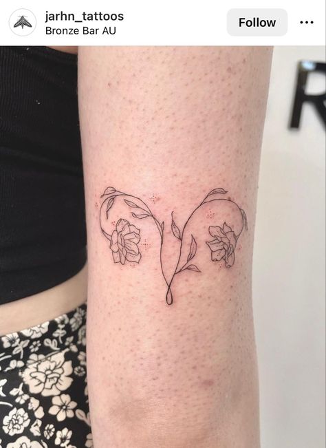 Ovary Flower Tattoo, Obgyn Tattoo Ideas, Uterus Tattoo Flower, Uterus Tattoo Minimalist, Uterus Flower Tattoo, Endo Warrior Tattoo, Flower Uterus Tattoo, Subtle Feminist Tattoo, Simple Uterus Tattoo