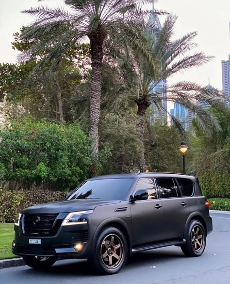 Nissan Patrol Nismo, Nissan V8, Infiniti Qx 80, Armada Nissan, Toyota Sequioa, Dream Cars Lexus, Girl Avatar, Bmw Scrambler, Dream Cars Mercedes