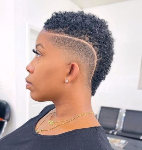 Short Shaved Hair, Short Hair Mohawk, Natural Hair Mohawk, Taper Fade Haircuts, Fade Haircut Women, Natural Haircuts, Low Taper Fade, Short Natural Haircuts, Short Hair Designs