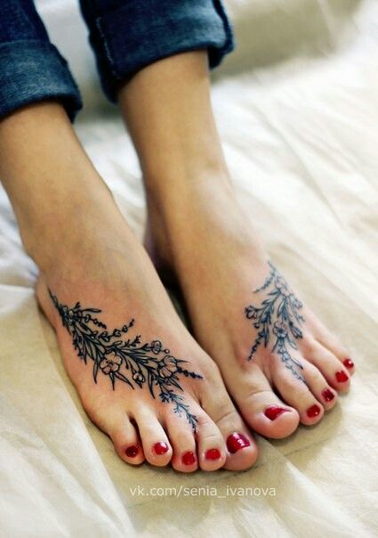 Foot Arch Tattoo, Foot Tattoo Placement, Tattoo Ideas Foot, Vine Foot Tattoos, Floral Foot Tattoo, Butterfly Foot Tattoo, Foot Tattoo Quotes, Flower Foot Tattoo, Foot Tattoo Designs