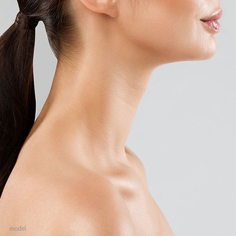 “Barbie Botox” isn’t new; just popular now. Traditionally, known as Traptox by the medical community, it’s a procedure that involves injecting Botox or another neuromodulator between the neck and shoulder to help relax the trapezius muscles. Read our blog at the blog below/ Learn about the pros and cons of Barbie Botox. Shoulder Botox Before And After, Barbie Botox Before And After, Traptox Before And After, Botox Before And After, Plastic Surgery Procedures, Aesthetic Medicine, Popular Now, Holistic Beauty, Plastic Surgeon