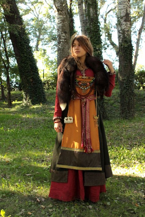 Viking Outfit, Viking Apron Dress, Norse Clothing, Viking Garb, Medieval Garb, Viking Dress, Viking Costume, Viking Wedding, Viking Women