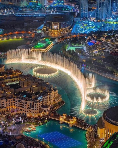 Dubai Atlantis, Planet Landscape, Dubai Nightlife, Dubai 2023, Dubai Holiday, Dubai Fountain, Vacation Images, Dubai Trip, Dubai Holidays